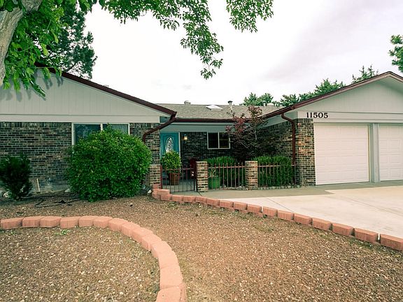 11505 Manitoba St NE (3)