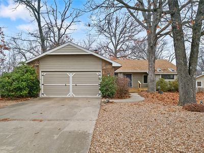 70 Walney Dr, Bella Vista, AR, 72715
