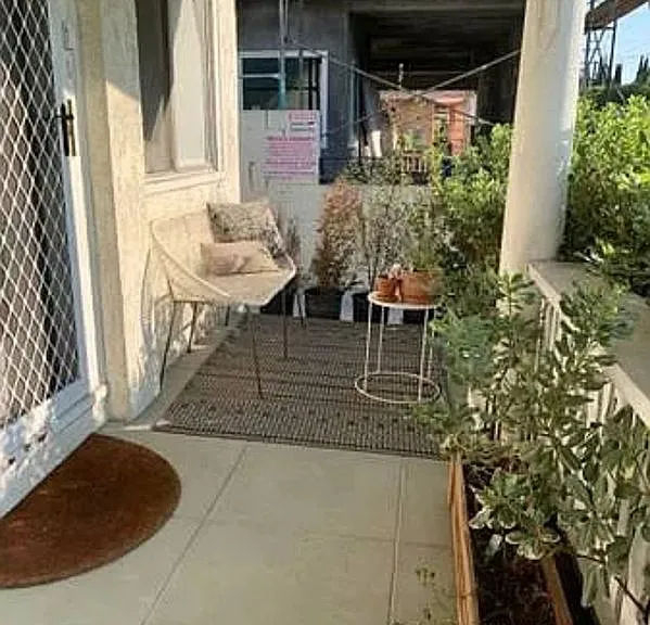 1188 N Mariposa Ave — Photo 9