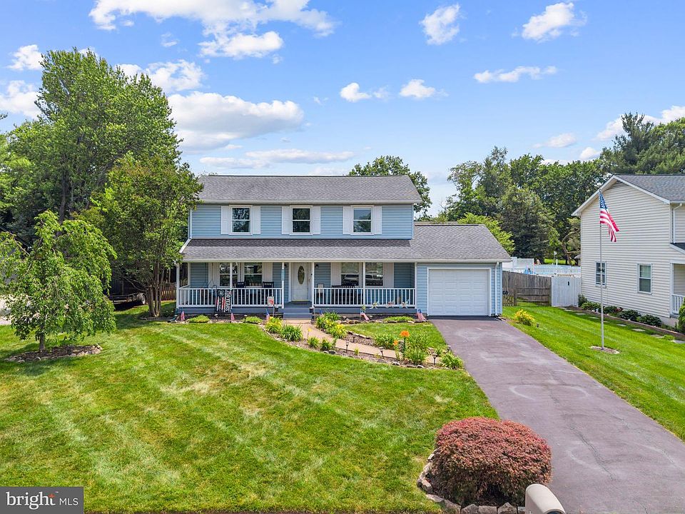 1st image of 8607 Laws Dr
