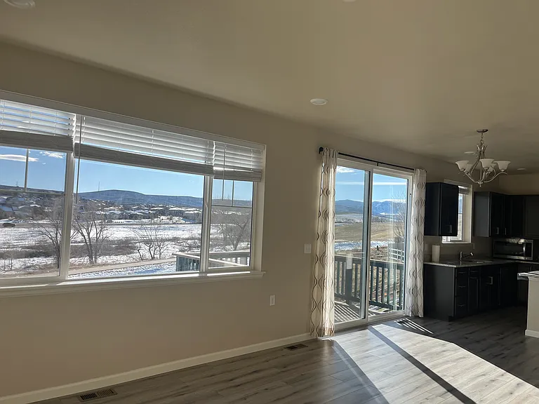 2465 Andrew Dr — Photo 48