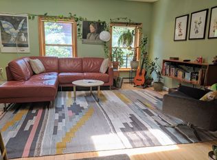 147 Union St APT 3, Brooklyn, NY 11231