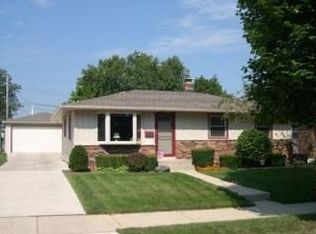 8752 36th Ave, Kenosha, WI 53142