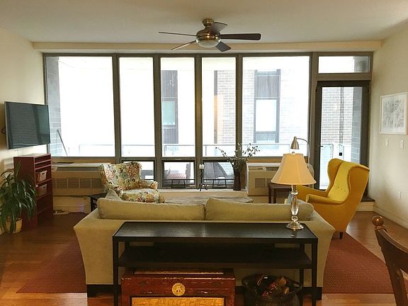 5th image of 4815 11th St APT 4E
