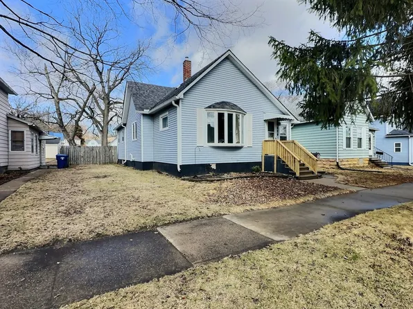 516 5th Ave N, Clinton, IA 52732