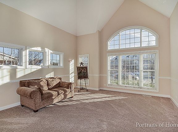 5th image of 24928 Winterberry Ln