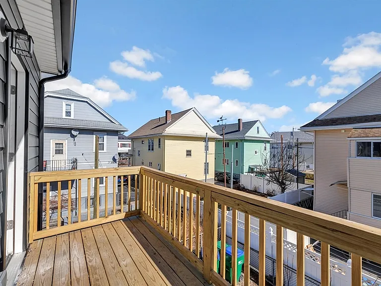 43 Wright Ave #4 — Photo 49