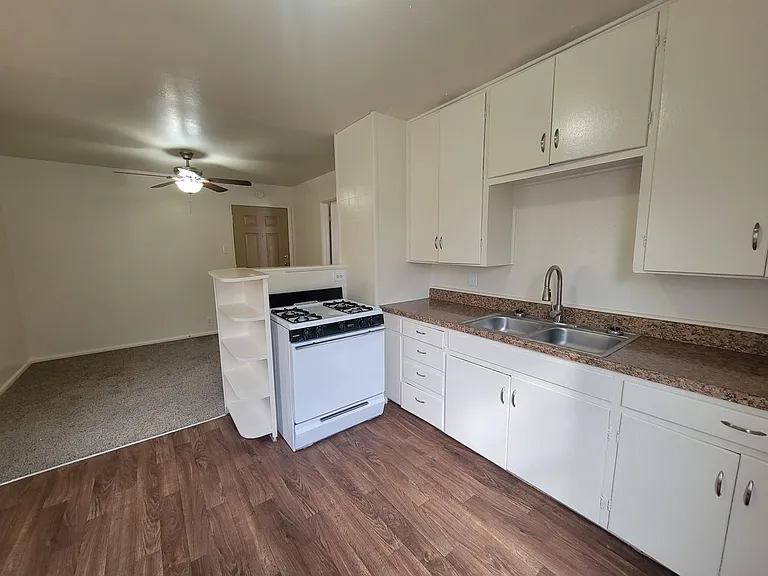 Gant Apartments — Photo 8