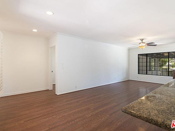 4th image of 8018 Stewart Ave