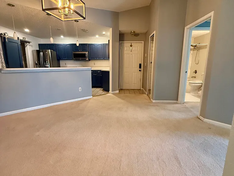 700 Ironwood Dr #728 — Photo 4