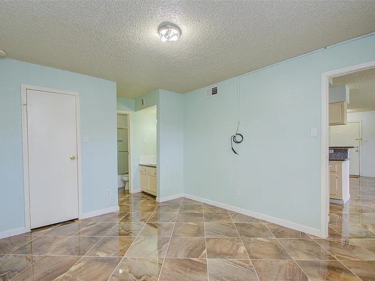 2750 Holly Hall St #1315 — Photo 14
