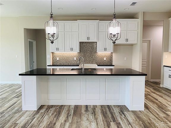 5th image of 3812 Water Lily Ave