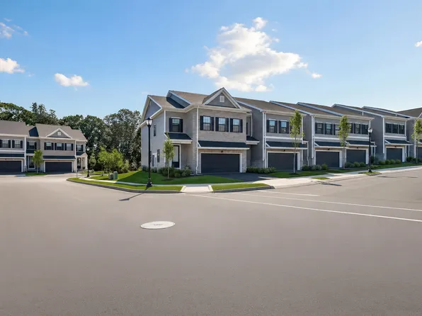 5 Pimlico Pl, Oakland, NJ 07436