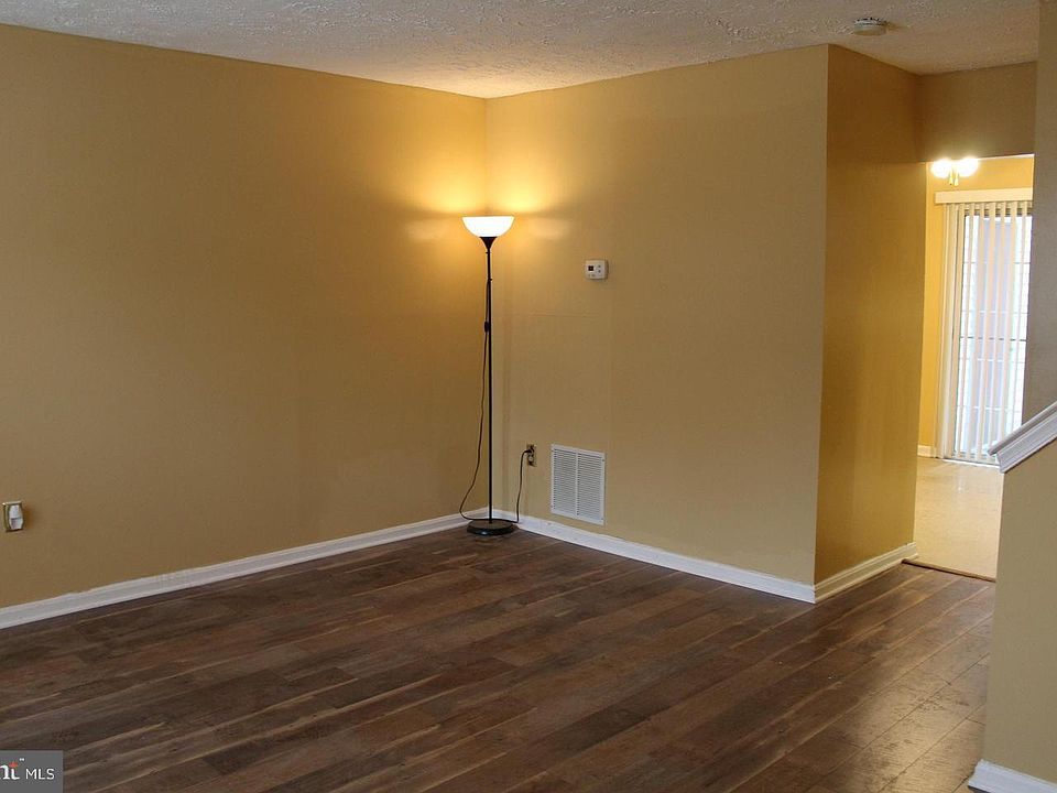 2412 E Rosecroft Village Cir, Oxon Hill, MD 20745 Zillow