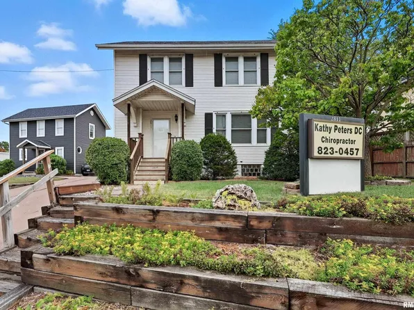 2811 N Brady St, Davenport, IA 52803