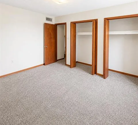 106 E 3rd St #12 — Photo 9