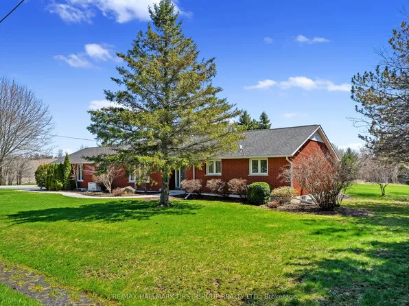 2764 Theatre Rd S, Hamilton, ON K9A 4J7