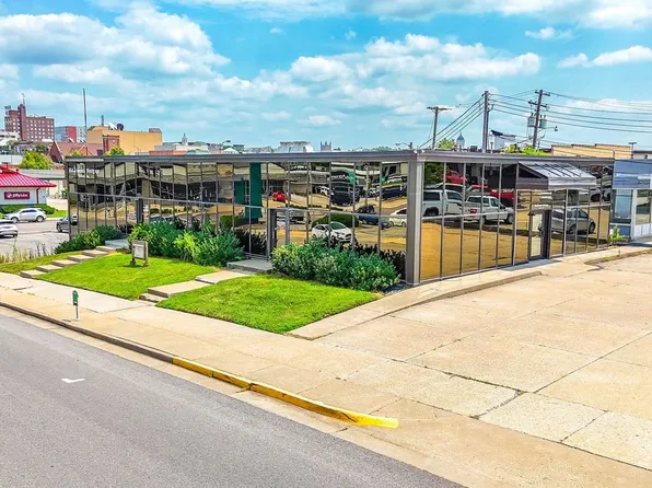 200 E Walnut St, Centralia, MO 65203