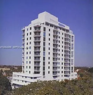 Coral Sea View Condo — Photo 1