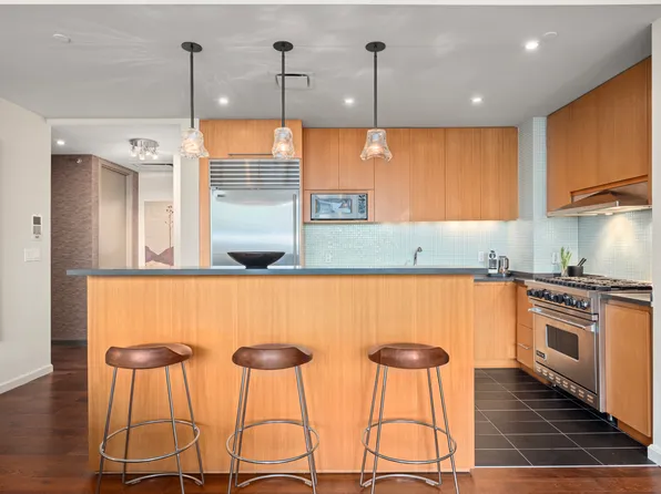 505 Greenwich Street image 8 of 20