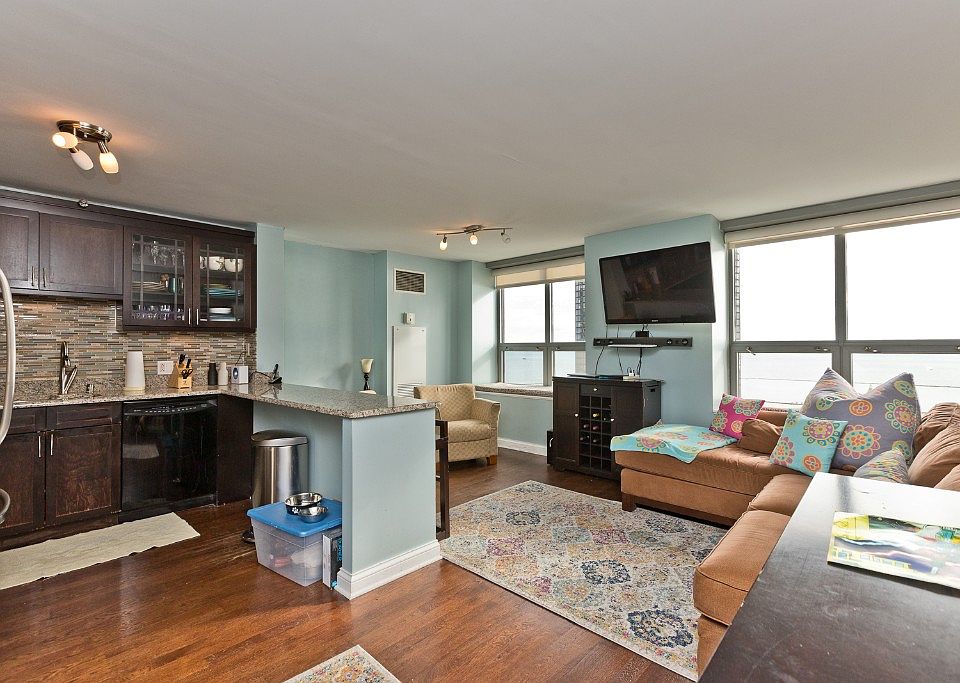 1st image of 474 N Lakeshore Dr #B