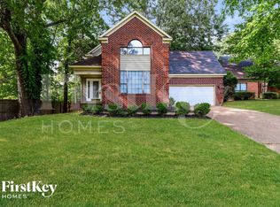 8686 Chris Suzanne Cir, Cordova, TN 38018