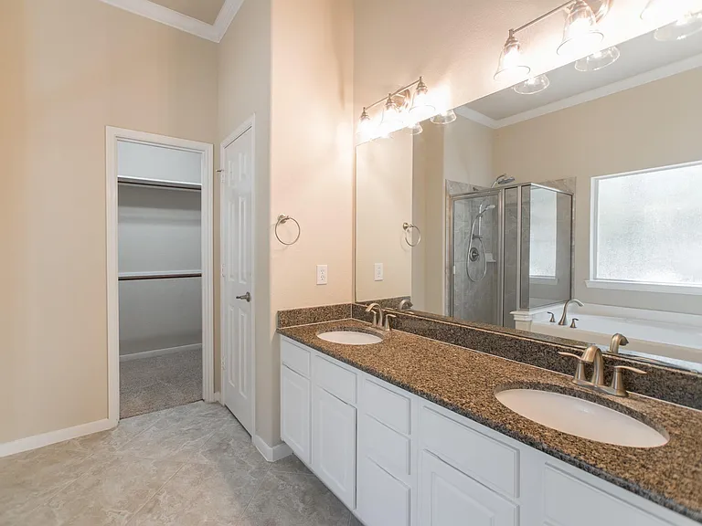 139 S Rocky Point Cir — Photo 31
