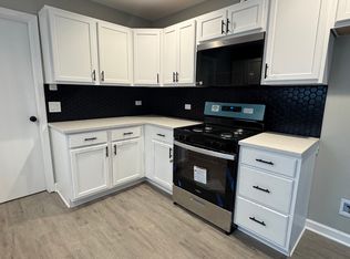 (Undisclosed Address), Burbank, IL 60459