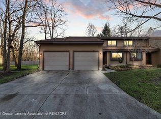 2012 Greenwich Ct, Lansing, MI 48910