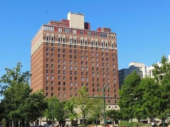 109 N Main St APT 912, Memphis, TN 38103