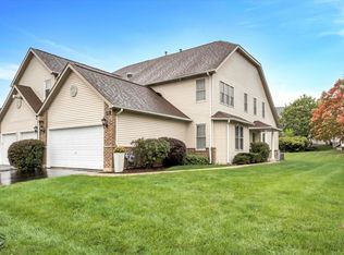 809 Thornwood Dr, Saint Charles, IL 60174