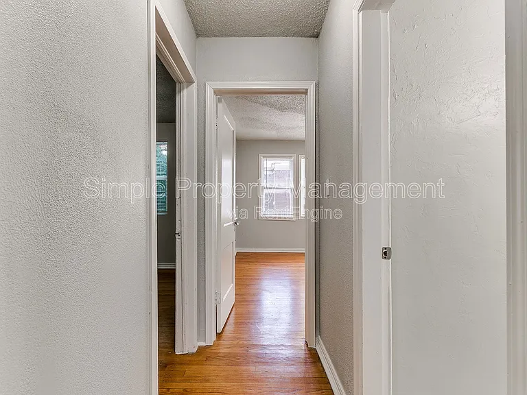 1841 N Gatewood Ave — Photo 16
