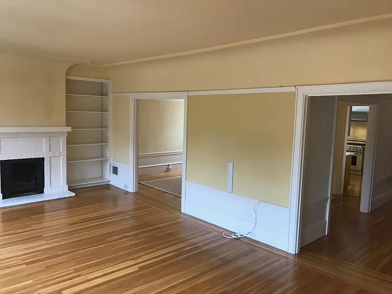 2822 Lyon St — Photo 5