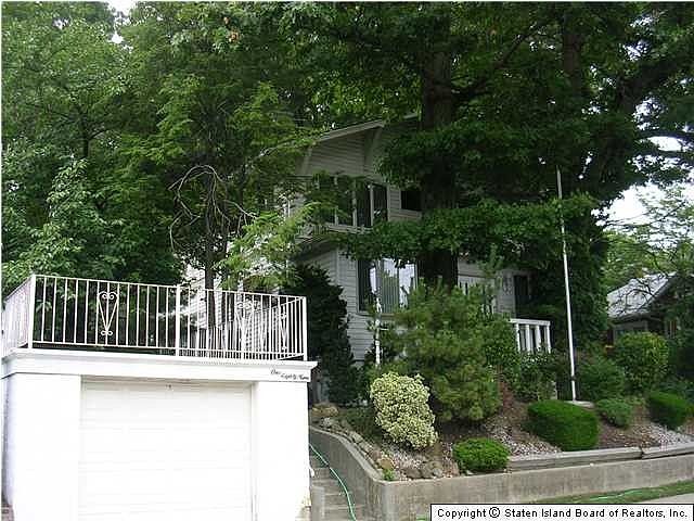 2nd image of 189 Katan Ave
