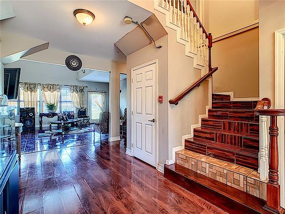 4th image of 27409 Hammock View Ct