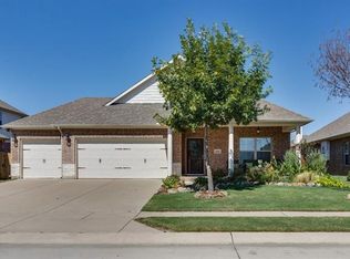 3004 Glenoaks Dr, Royse City, TX 75189