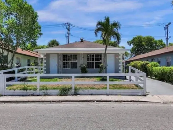 706 S F St, Lake Worth, FL 33460