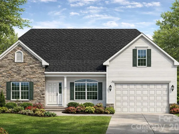270 Corrie Ann Dr, Concord, NC 28027