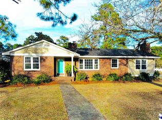 911 E Madison St, Dillon, SC 29536