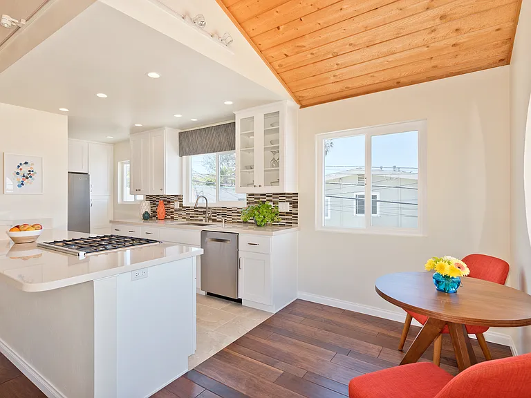 4587 Bermuda Ave — Photo 13