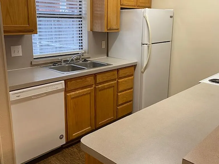 2208 N Carroll Blvd #2 — Photo 4