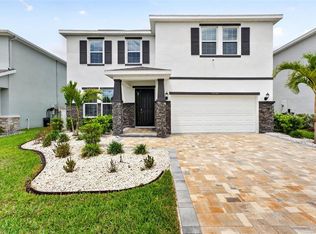 16946 Oval Rum Dr, Wimauma, FL 33598