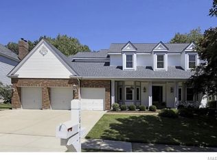 16417 Audubon Village Dr, Grover, MO