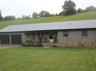 226 Watkins Cemetery Rd, Bryson City, NC 28713