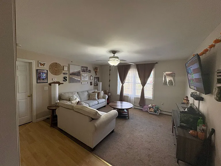 13 Meadow St — Photo 4