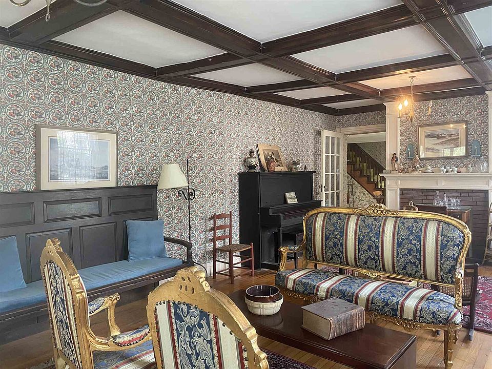 21 Main Street, Saxtons River, VT 05154 Zillow