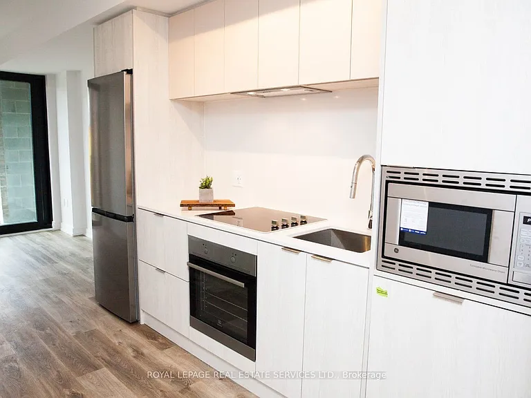 1 Jarvis St #315 — Photo 5