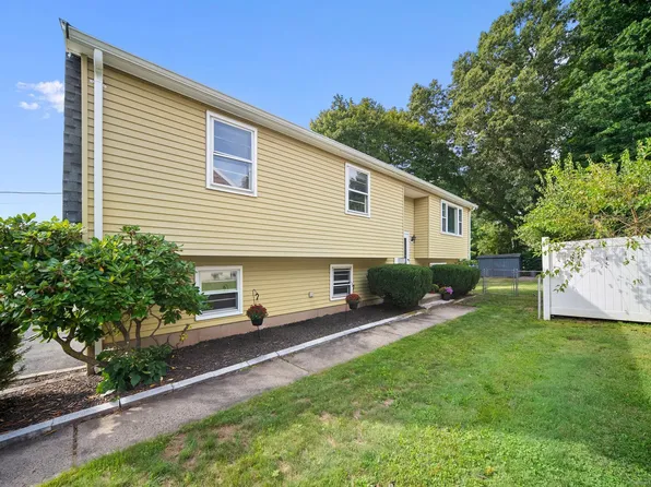 28 Kelsey Street, Newington, CT 06111