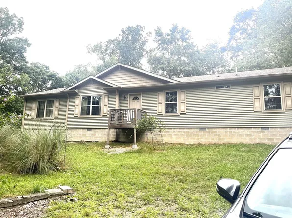 117 Gressly Rd, Ruffs Dale, PA 15679