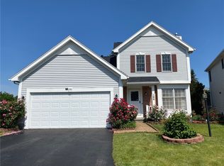 166 Brittany Cir, Rochester, NY 14618